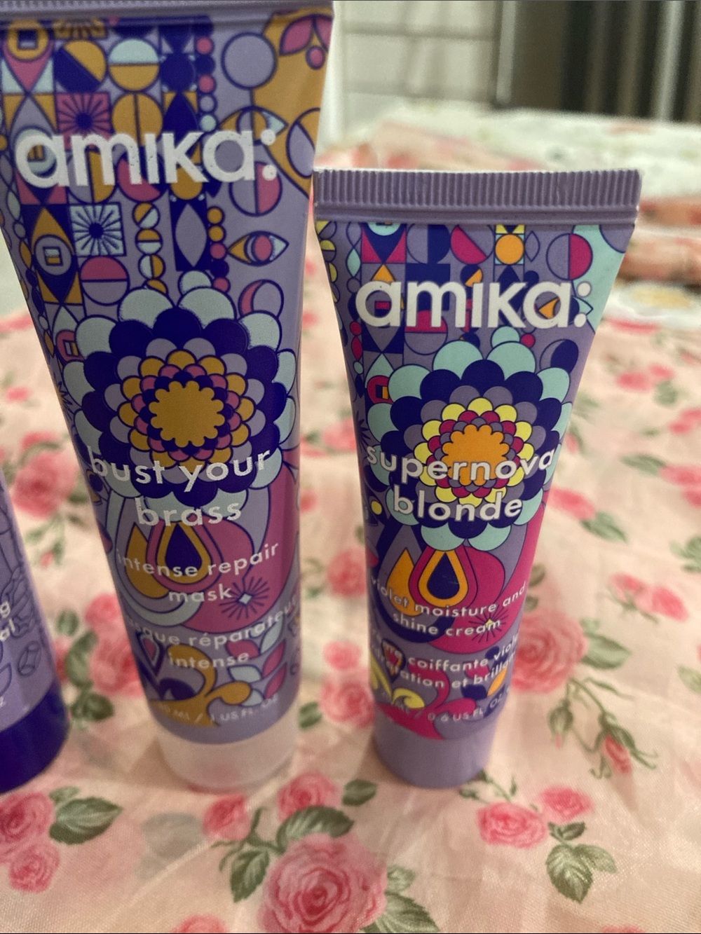 amika Hair Care - Picture 3 of 3